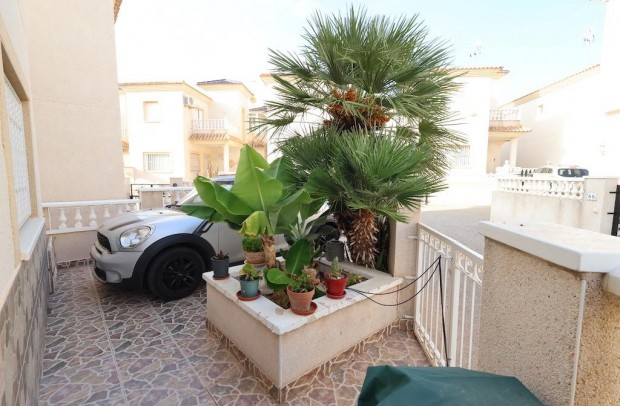 Resale - Detached House / Villa - Orihuela Costa - Playa Flamenca