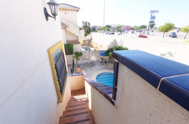 Resale - Detached House / Villa - La Zenia