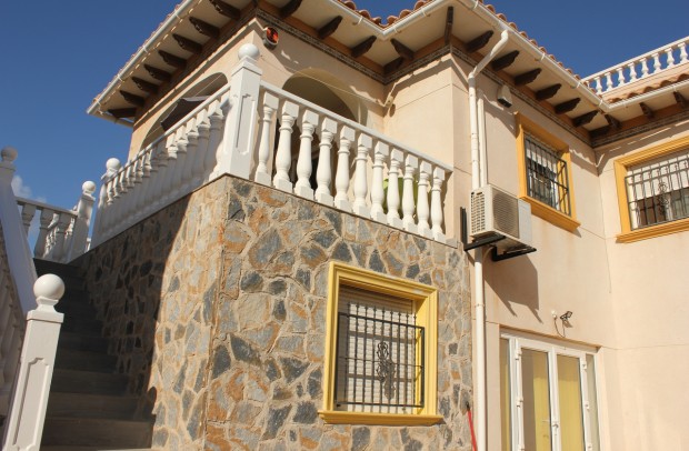 Resale - Detached House / Villa - La Zenia