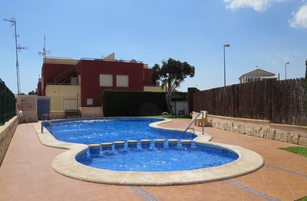 Resale - Town house - Orihuela - Villamartín