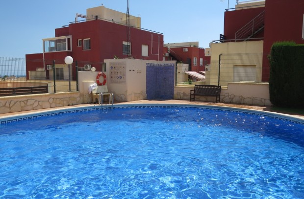 Resale - Town house - Orihuela - Villamartín