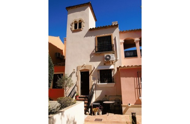 Resale - Townhouse - Algorfa - La Finca Golf Resort