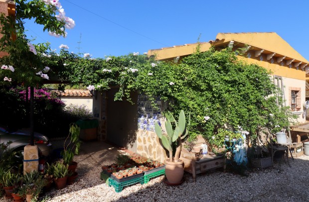 Reventa - Country Property - Catral