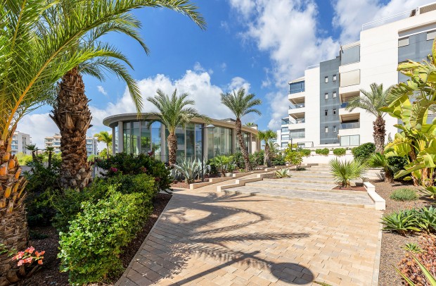 Resale - Apartment - Orihuela Costa - Villamartín-Las Filipinas