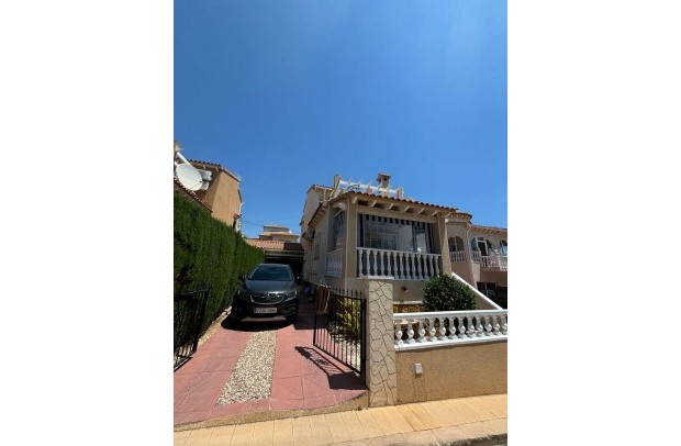 Reventa - Detached House / Villa - Villamartin - Villamartin (Orihuela Costa)