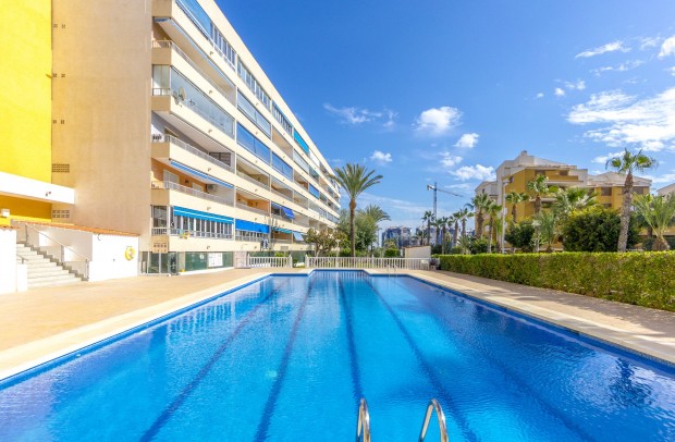 Resale - Apartment - Punta Prima - El Acequión