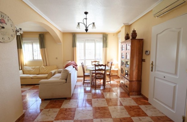 Resale - Town house - Orihuela Costa - Montezenia