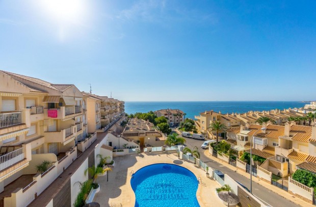 Resale - Apartment - Orihuela Costa - Campoamor