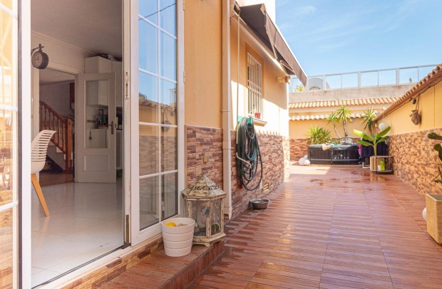 Resale - Town house - Orihuela Costa - Playa Flamenca Norte