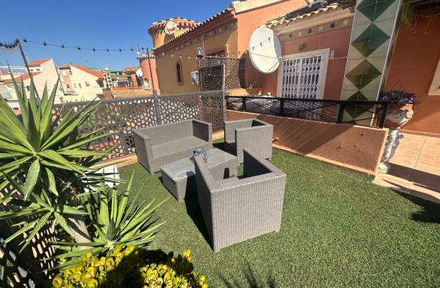 Resale - Detached House / Villa - Orihuela - Playa Flamenca