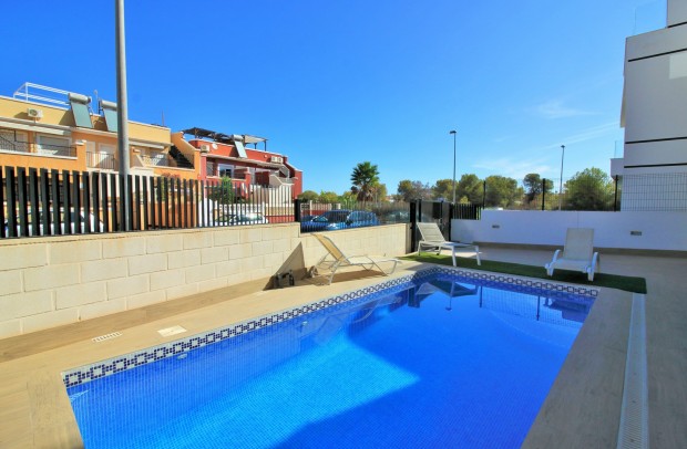 Revente - Detached House / Villa - Villamartin - Villamartín