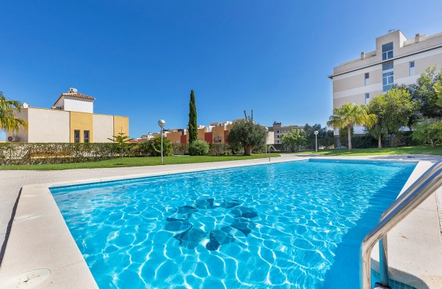 Resale - Apartment - Orihuela Costa - Villamartín-Las Filipinas