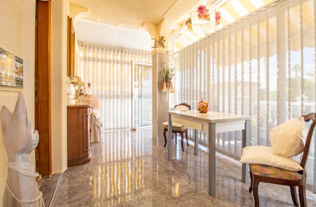 Resale - Town house - Orihuela Costa - La Zenia