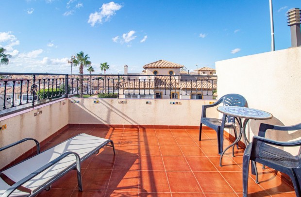 Resale - Town house - Orihuela Costa - La Zenia