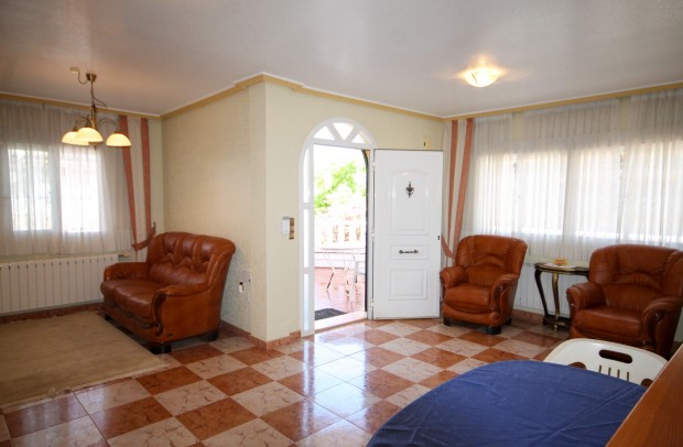 Resale - Detached House / Villa - Orihuela Costa