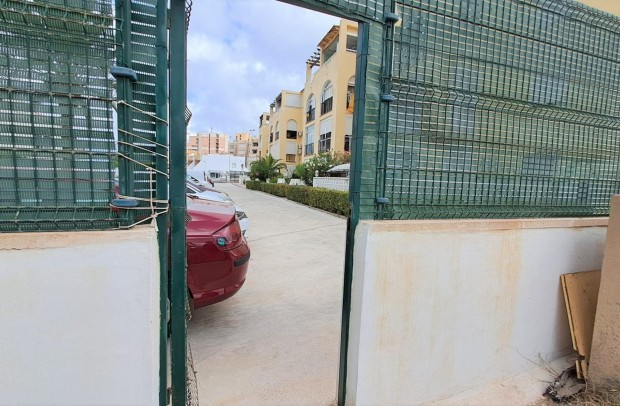 Revente - Apartment - Torrevieja - Torreblanca