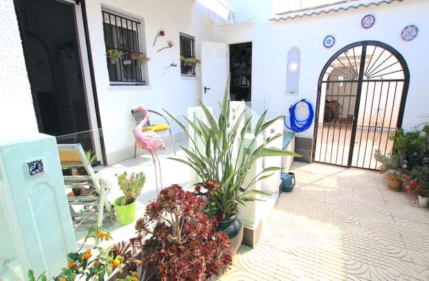 Resale - Detached House / Villa - San Luis