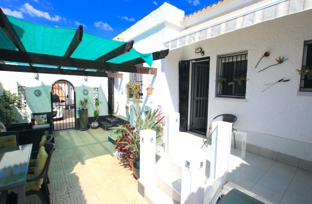 Resale - Detached House / Villa - San Luis