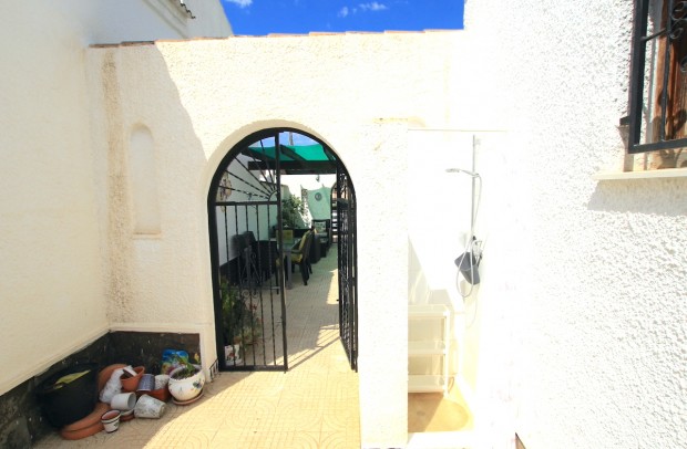 Resale - Detached House / Villa - San Luis