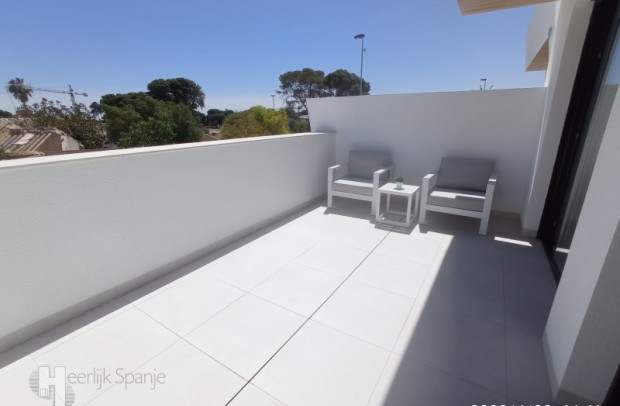 Resale - Detached House / Villa - Santiago de la Ribera - San Javier