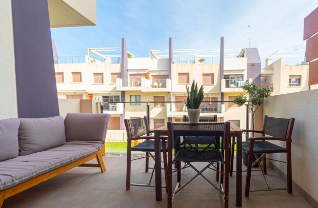 Resale - Apartment - Pilar de la Horadada - Mil Palmeras