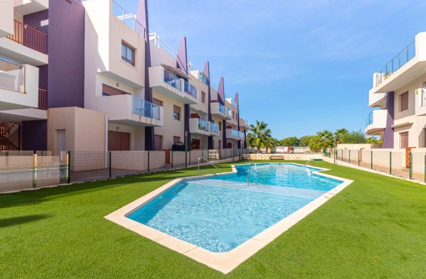 Resale - Apartment - Pilar de la Horadada - Mil Palmeras