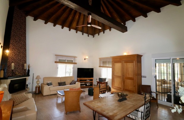 Reventa - Country Property - Catral