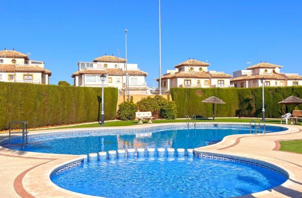 Resale - Townhouse - Orihuela Costa - Lomas de Cabo Roig