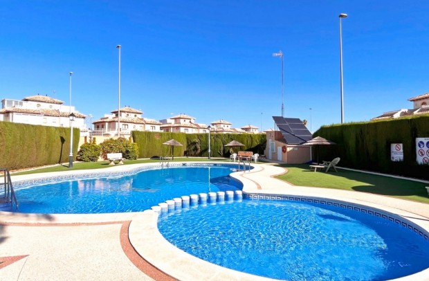 Resale - Townhouse - Orihuela Costa - Lomas de Cabo Roig