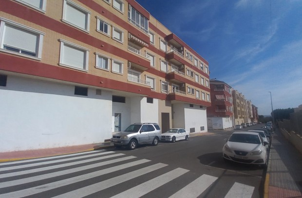 Revente - Apartment - Los Montesinos