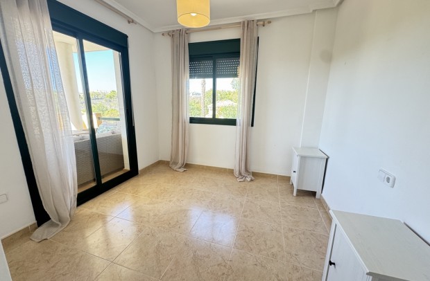 Resale - Apartment - Dehesa de campoamor