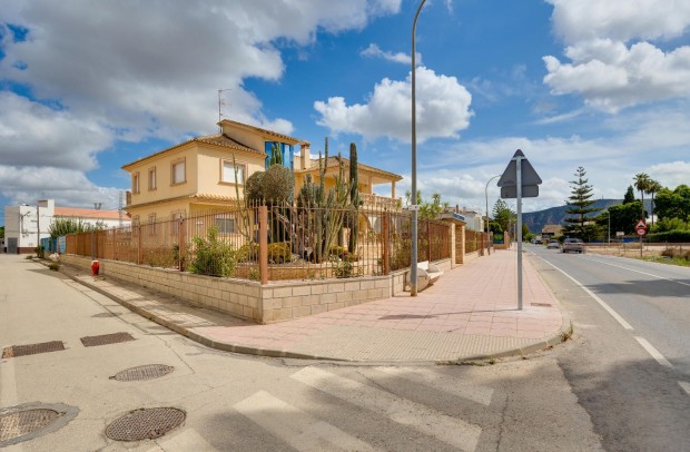 Resale - Detached House / Villa - Orihuela - Hurchillo