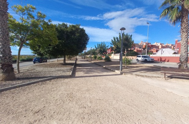 Resale - Detached House / Villa - Los Montesinos - La Herada