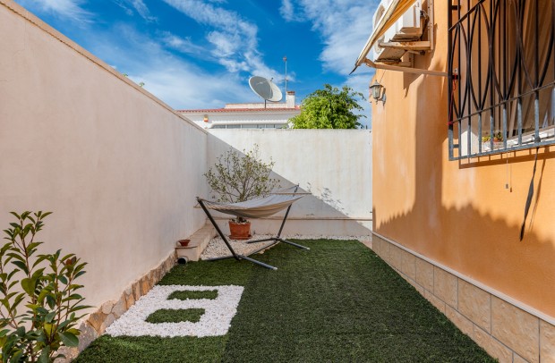 Reventa - Detached House / Villa - Ciudad Quesada