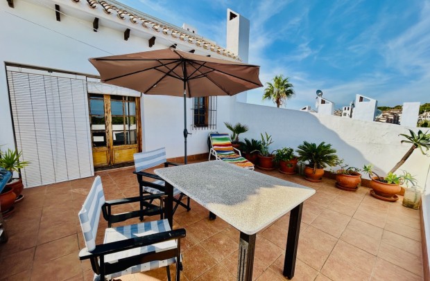 Resale - Apartment - Orihuela Costa - Villamartín