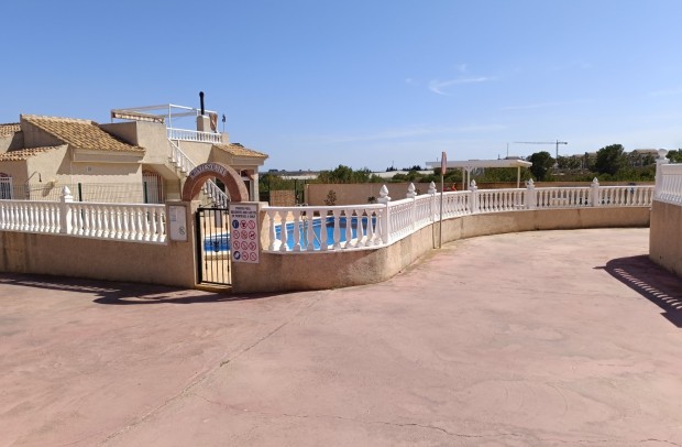 Resale - Detached House / Villa - Algorfa - Montemar