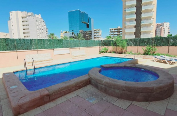 Resale - Apartment - Guardamar del Segura - Puerto Deportivo