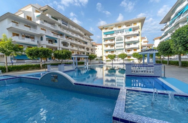 Revente - Apartment - Torrevieja - La Mata