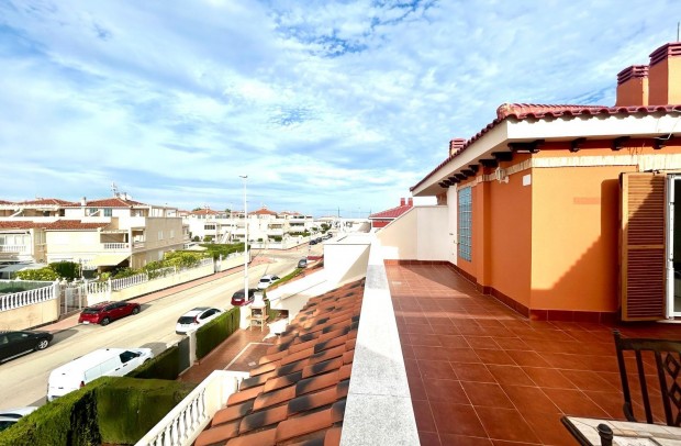 Resale - Apartment - Orihuela Costa - La Zenia