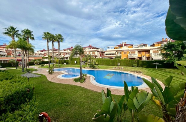 Revente - Apartment - Orihuela Costa - La Zenia