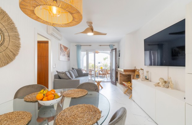 Resale - Apartment - Orihuela Costa - Playa Flamenca