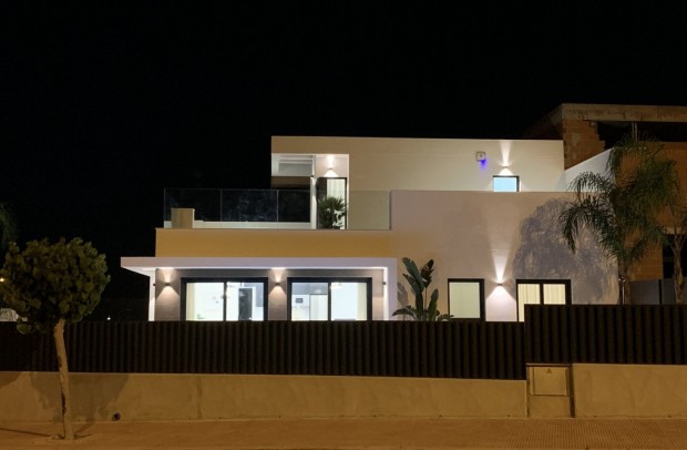 Nouvelle construction - Detached House / Villa - Daya Nueva - Pueblo