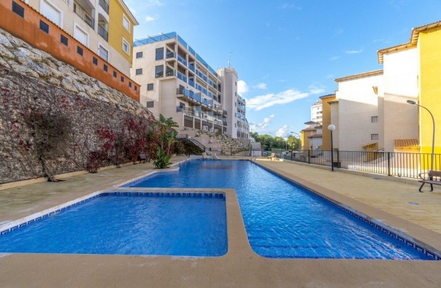 Resale - Apartment - Orihuela Costa - Campoamor