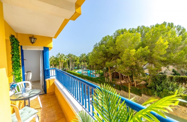 Resale - Apartment - Orihuela Costa - Altos de Campoamor