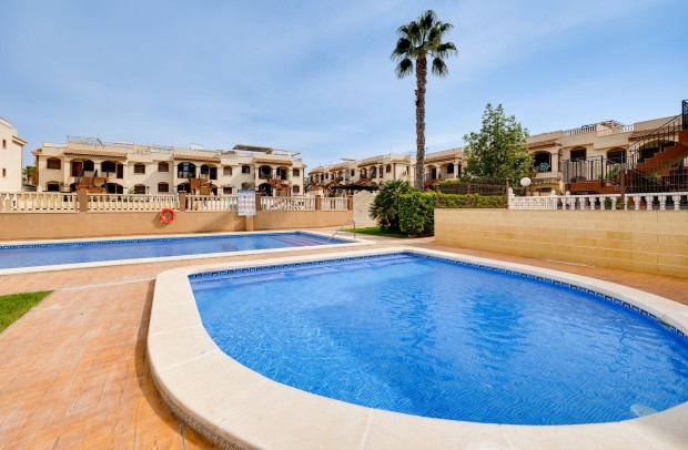 Resale - Bungalow - Torrevieja - Sector 25