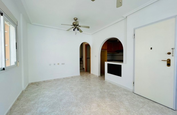 Revente - Single Family Home - Torrevieja - Sector 25