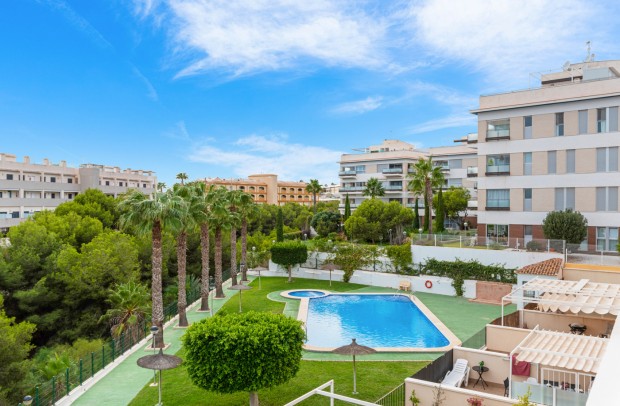 Resale - Apartment - Orihuela Costa - Los Dolses