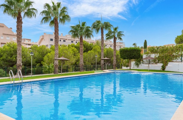 Resale - Apartment - Orihuela Costa - Los Dolses