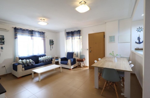 Resale - Town house - Orihuela Costa - Punta Prima