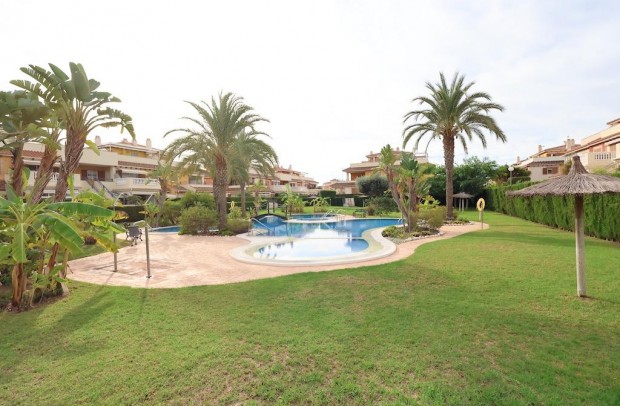 Resale - Town house - Orihuela Costa - Punta Prima